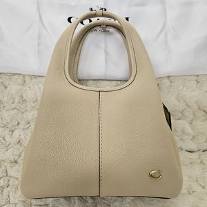 Coach Lana 23 Pebbled Leather Purse Handbag Ivory
